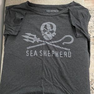 Sea Shepherd cropped women’s tee T shirt